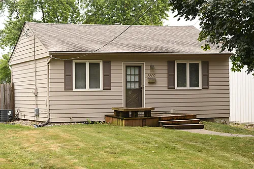 3809 68th St Photo 1