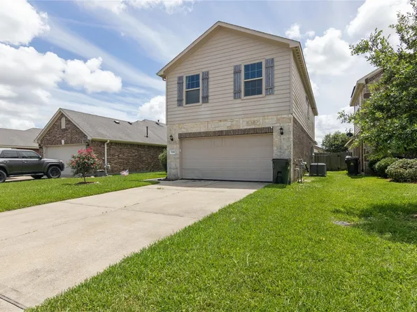 5218 Misty Ln, Bacliff, TX 77518