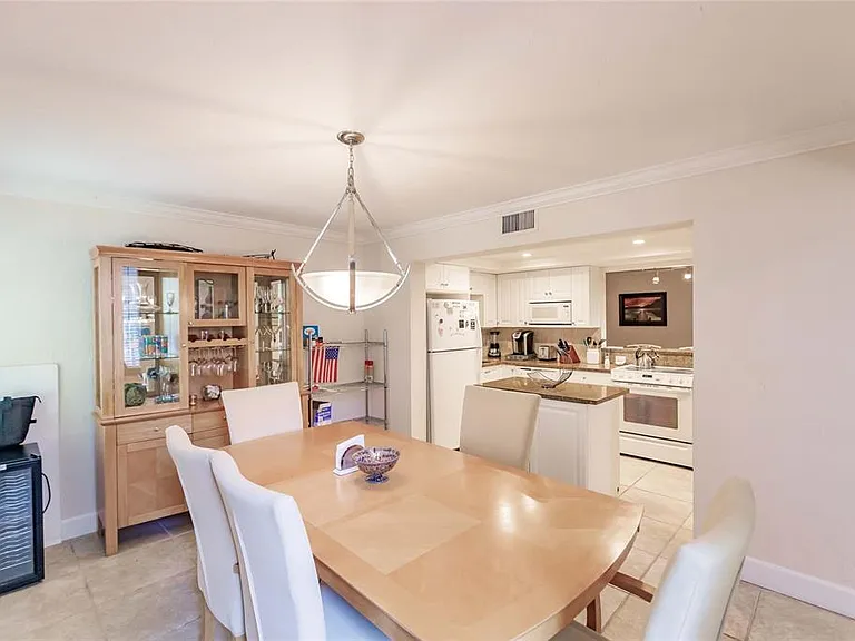 1205 E Peppertree Dr #232 — Photo 11