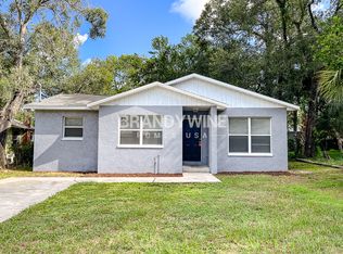 4010 E Powhatan Ave, Tampa, FL 33610