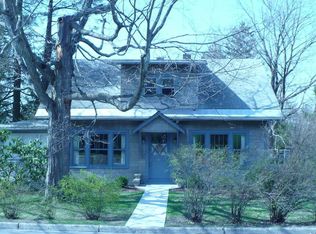 91 California Ave, Middletown, NY 10940