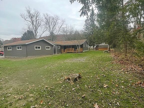 2nd image of 134 Buena Vista Blvd