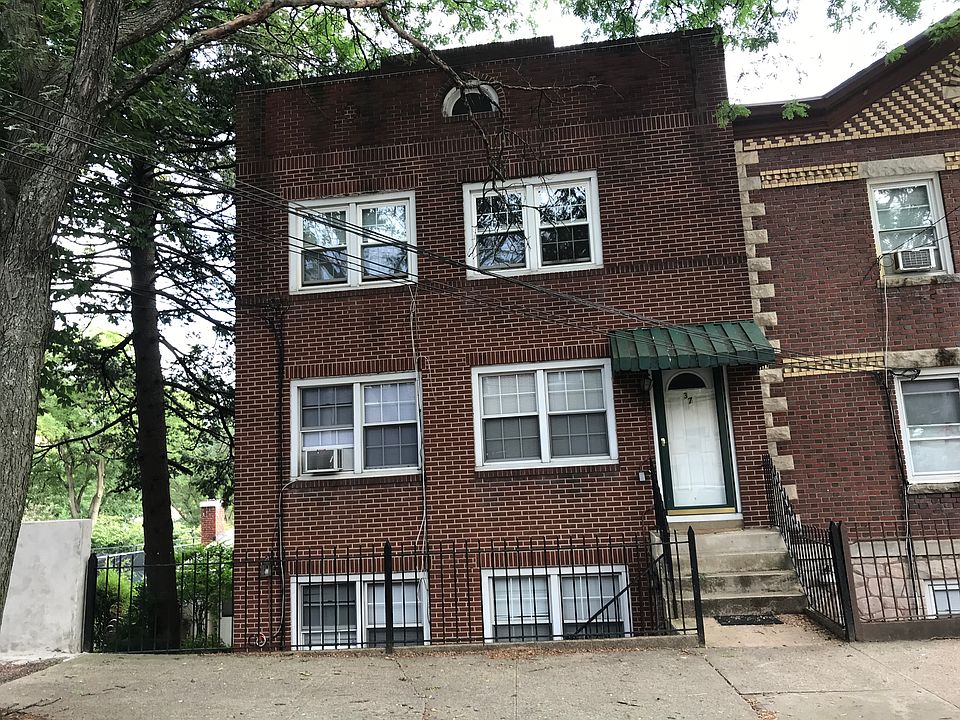 1st image of 37 Maynard St Unit 2