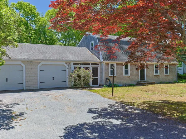 49 Powderhorn Way, Centerville, MA 02632