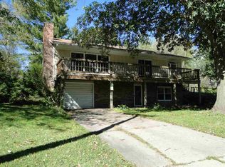 1419 Debbie Ln, Macomb, IL 61455