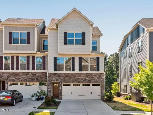920 Channing Park Cir, Cary, NC 27519