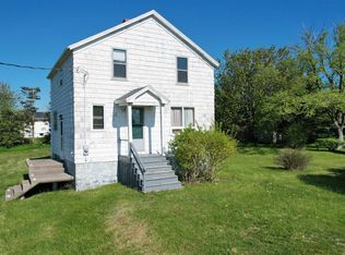 29 Rockdale Ave, Glace Bay, NS B1A 4C1