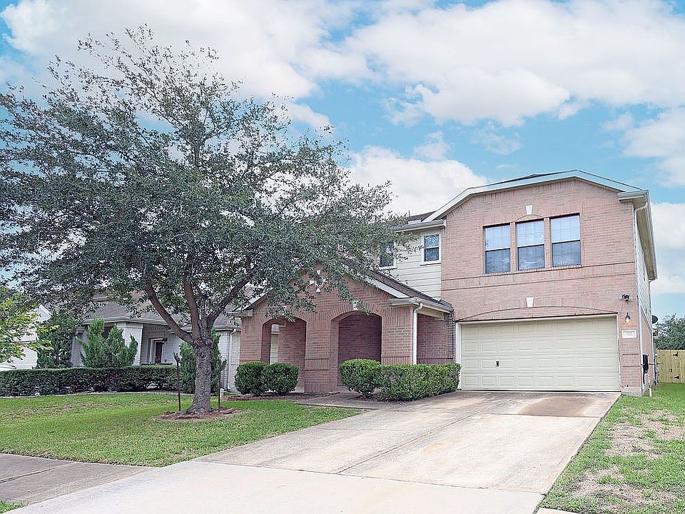 1st image of 358 Remington Green Ct