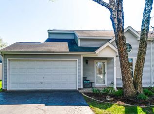 3020 Max Ct, Island Lake, IL 60042