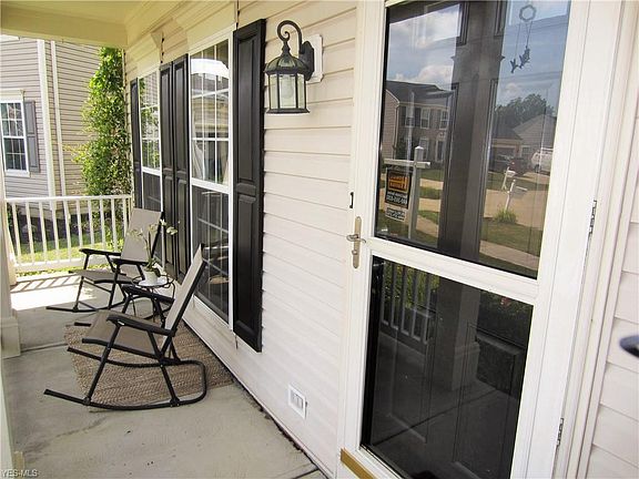 3rd image of 4538 Santina Way