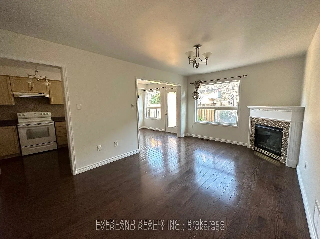 3 bed, $3,500 — Photo 2