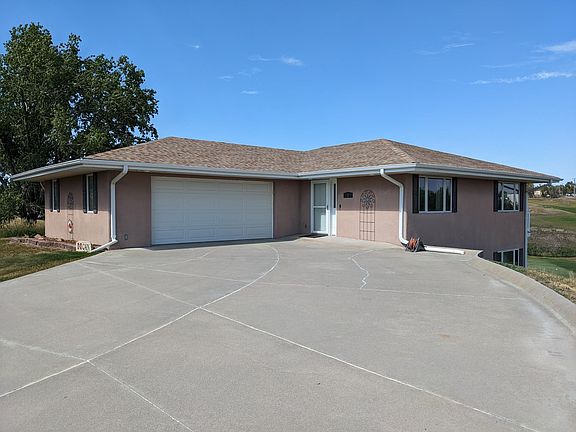 2nd image of 1 Wedgewood Dr