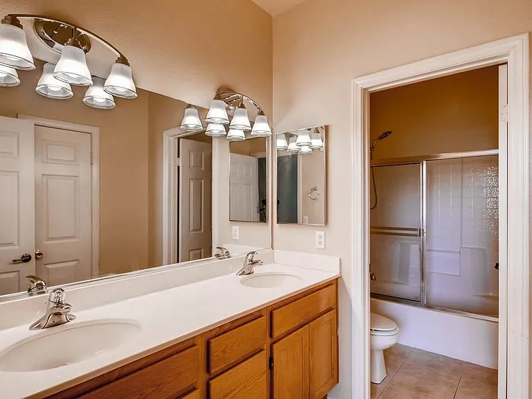 4010 Craven Rd #15 — Photo 13