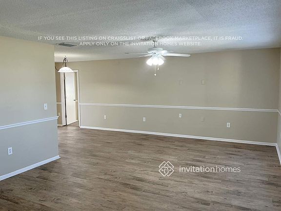 3rd image of 1750 Country Meadows Dr