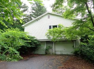 11 Saint John St, Palmer, MA 01069