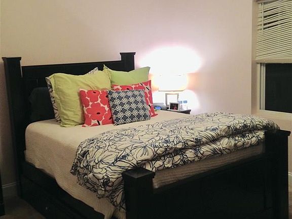 5th image of 2338 Suncrest Village Cir