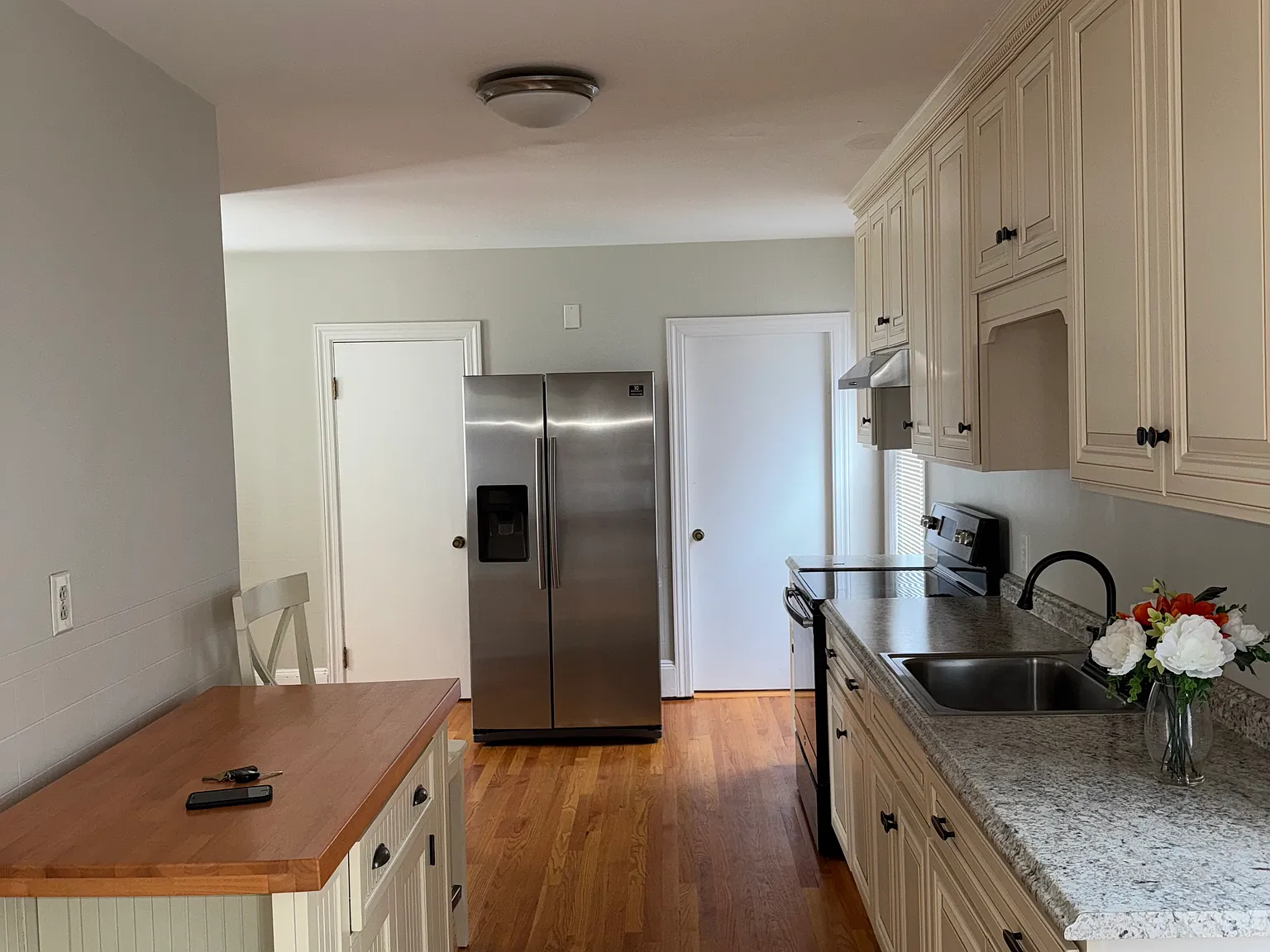1 bed, 9999 sqft, $1,850 — Photo 2