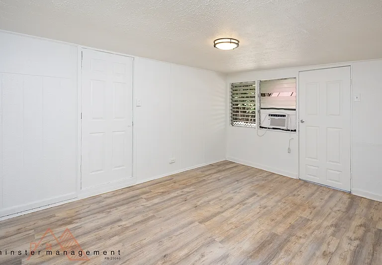 1322 Olino St — Photo 10