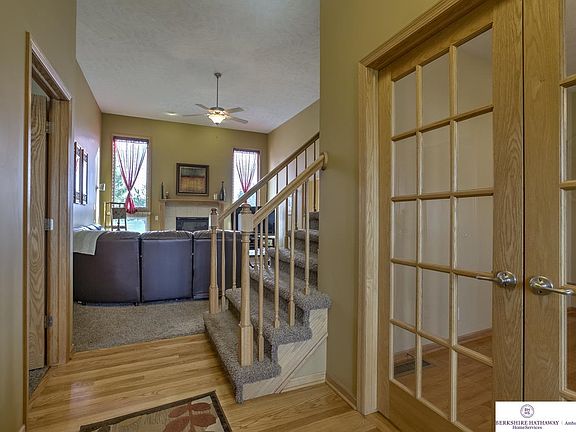 3rd image of 1206 Joy St