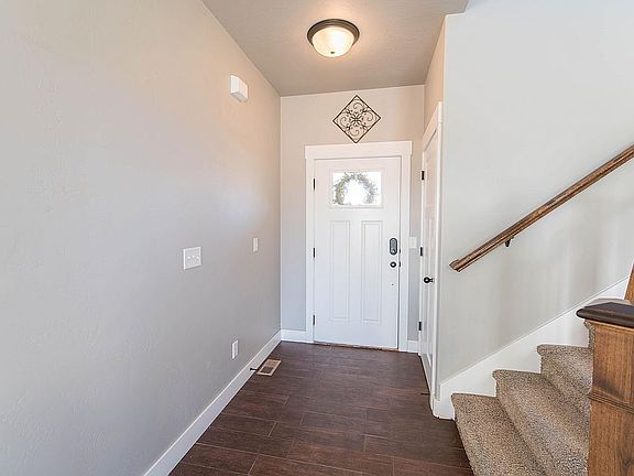 2nd image of 8402 N Western Gailes Dr