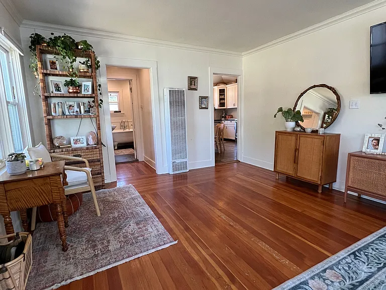 153 Forest Ave — Photo 6