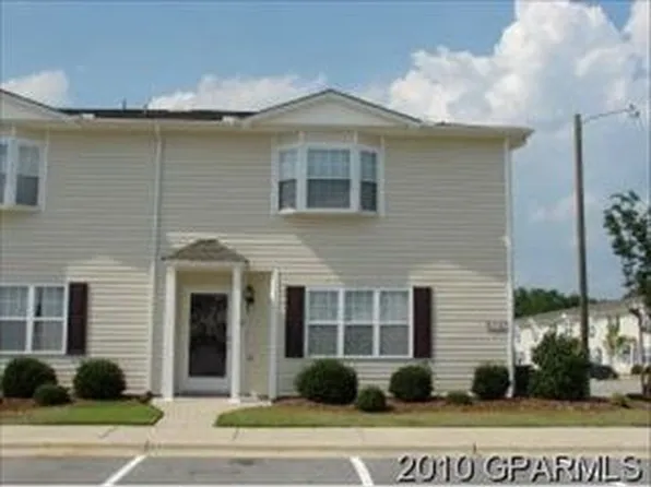 2112 C2 Flagstone Ct, Greenville, NC 27834