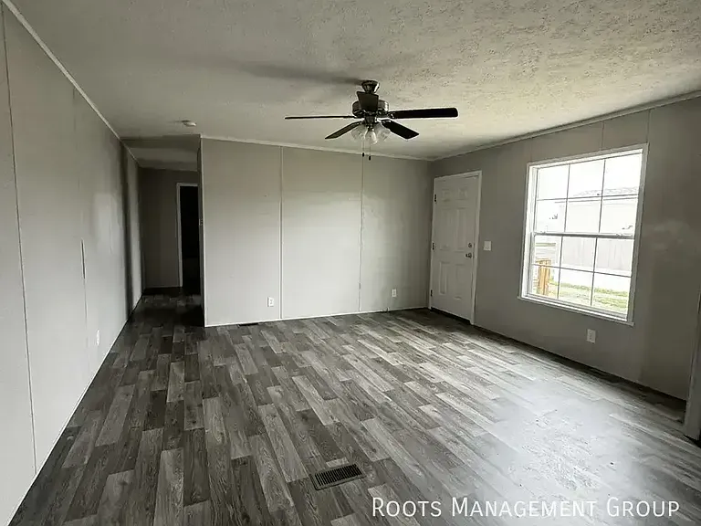1010 Reservation Rd #D04 — Photo 3