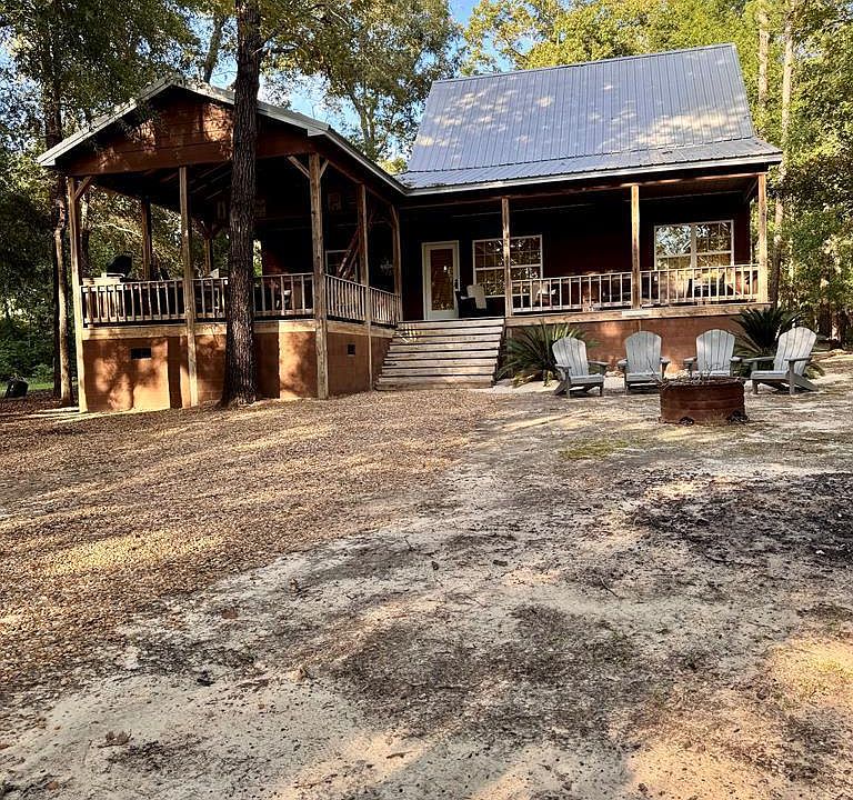 1st image of 61 Estate Dr