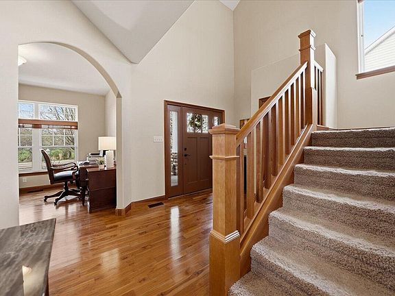 4th image of 1153 Vale Park Rd