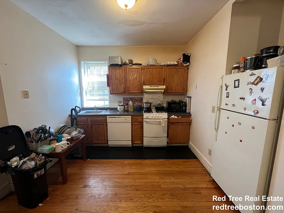 17 Cummings Rd #4