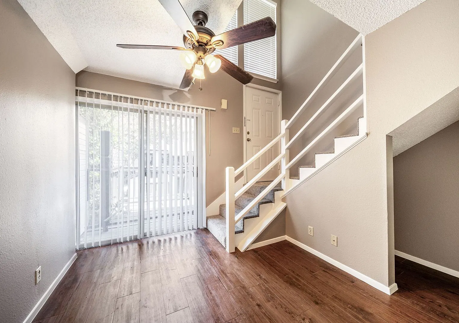 Keystone Condo #F — Photo 3