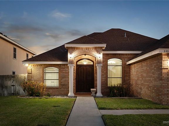 2nd image of 3302 Lerma Dr