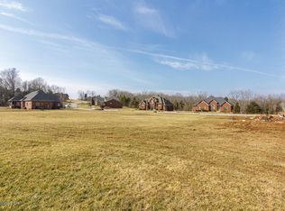 319 Persimmon Ridge Dr, Louisville, KY 40245