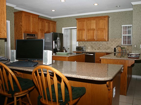 Breakfast bar in open kitchen