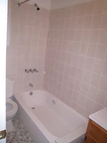 290 Clinton St #4D — Photo 4