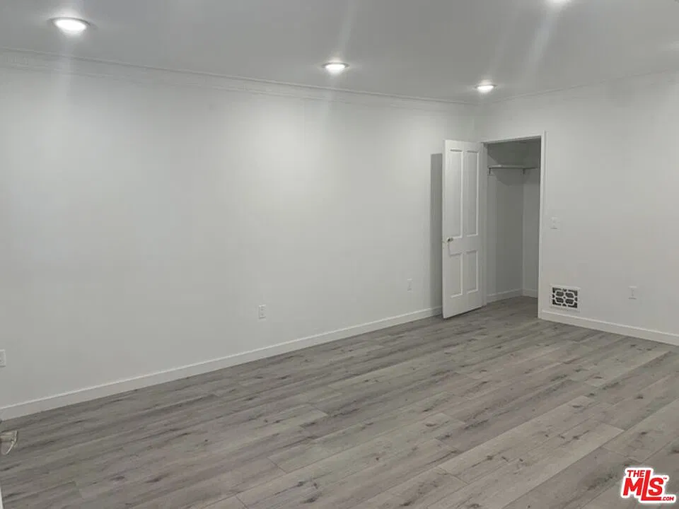 1 bed, 1.0 bath, $3,000 — Photo 3