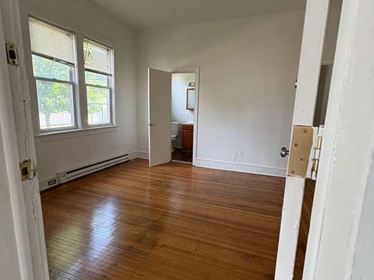 402 Cinnaminson Ave #2 — Photo 4
