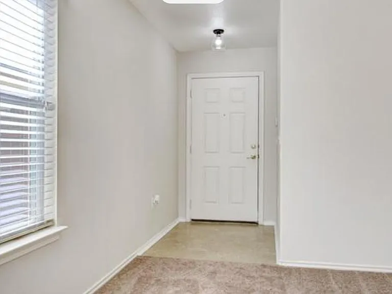 9226 Mission Brk — Photo 3