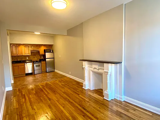 Rented by Tourma Realty LLC | media 34