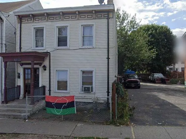 129 W Parmenter St Floor 2, Newburgh, NY 12550
