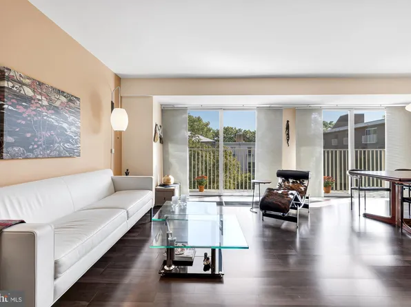 520 N St SW APT S319, Washington, DC 20024