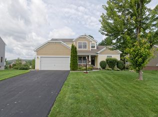 10 Widgeon Way, Waterford, NY 12188