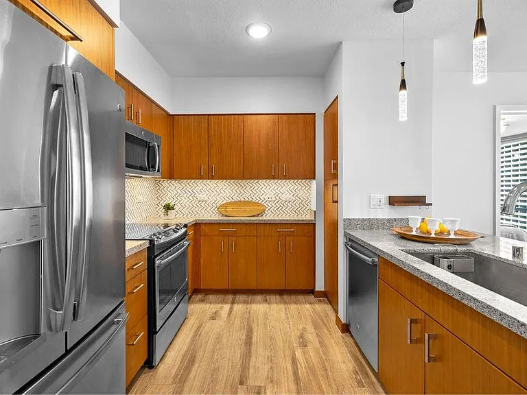555 South St #1401 — Photo 1