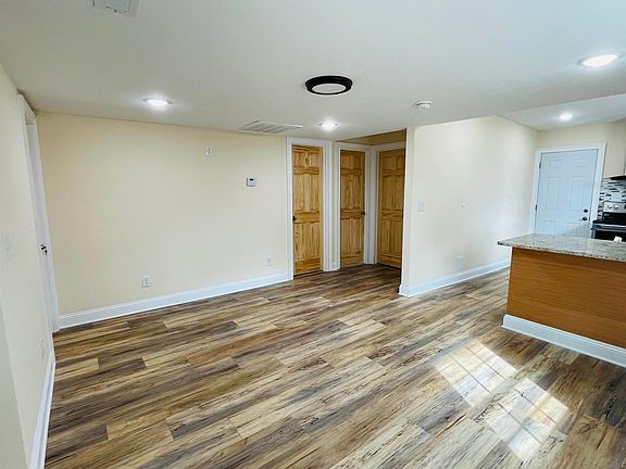 3rd image of 1257 Edgewood Ave