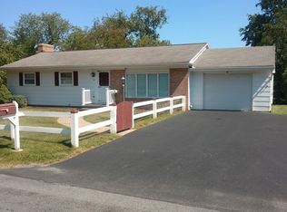25 Berkshire Pl, Williamsport, PA 17701