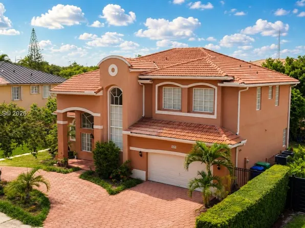 7856 NW 167th Ter, Miami Lakes, FL 33016