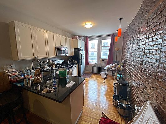 1st image of 518 4th Ave APT 2F