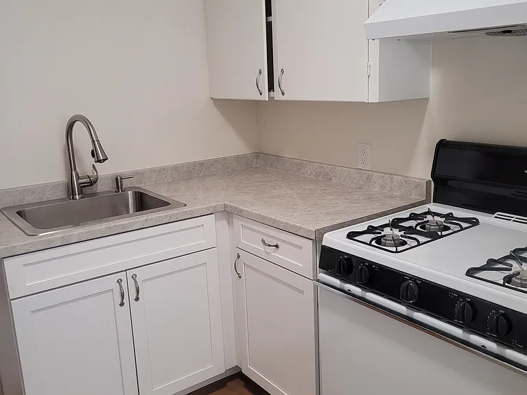 491 Taylor Ave #2 — Photo 18