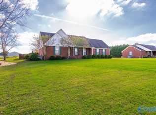25834 Pepper Rd, Athens, AL 35613