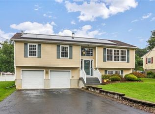 18 Stori Rd, Newburgh, NY 12550